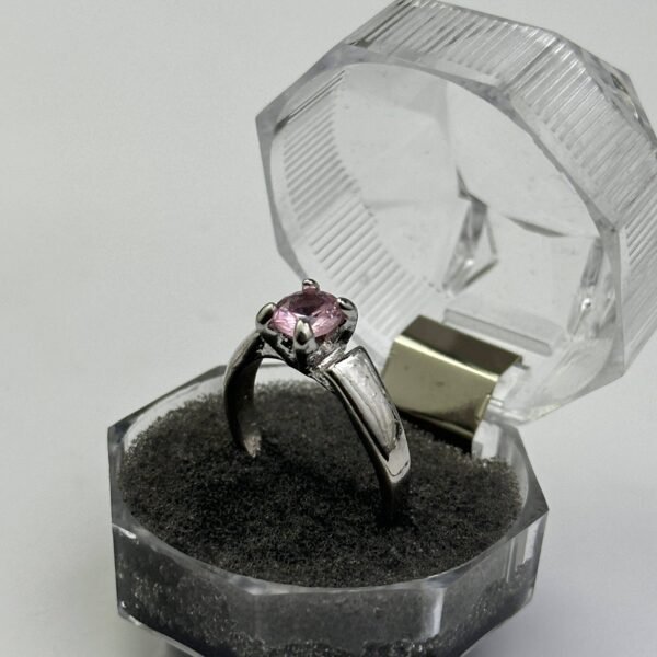 Ring 04 - Image 5