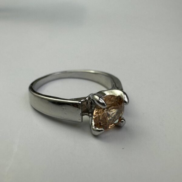 Ring 01 - Image 4