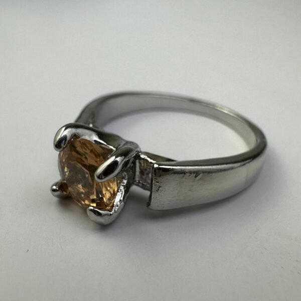 Ring 01 - Image 6