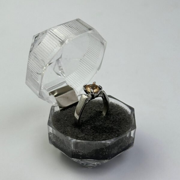 Ring 01 - Image 8