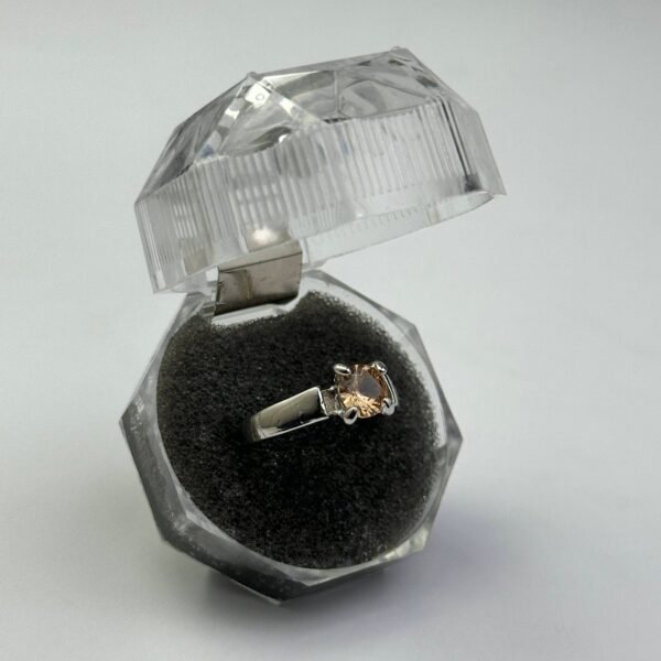 Ring 01 - Image 11