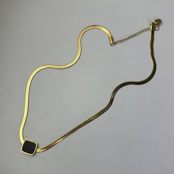 pendant 03 - Image 3